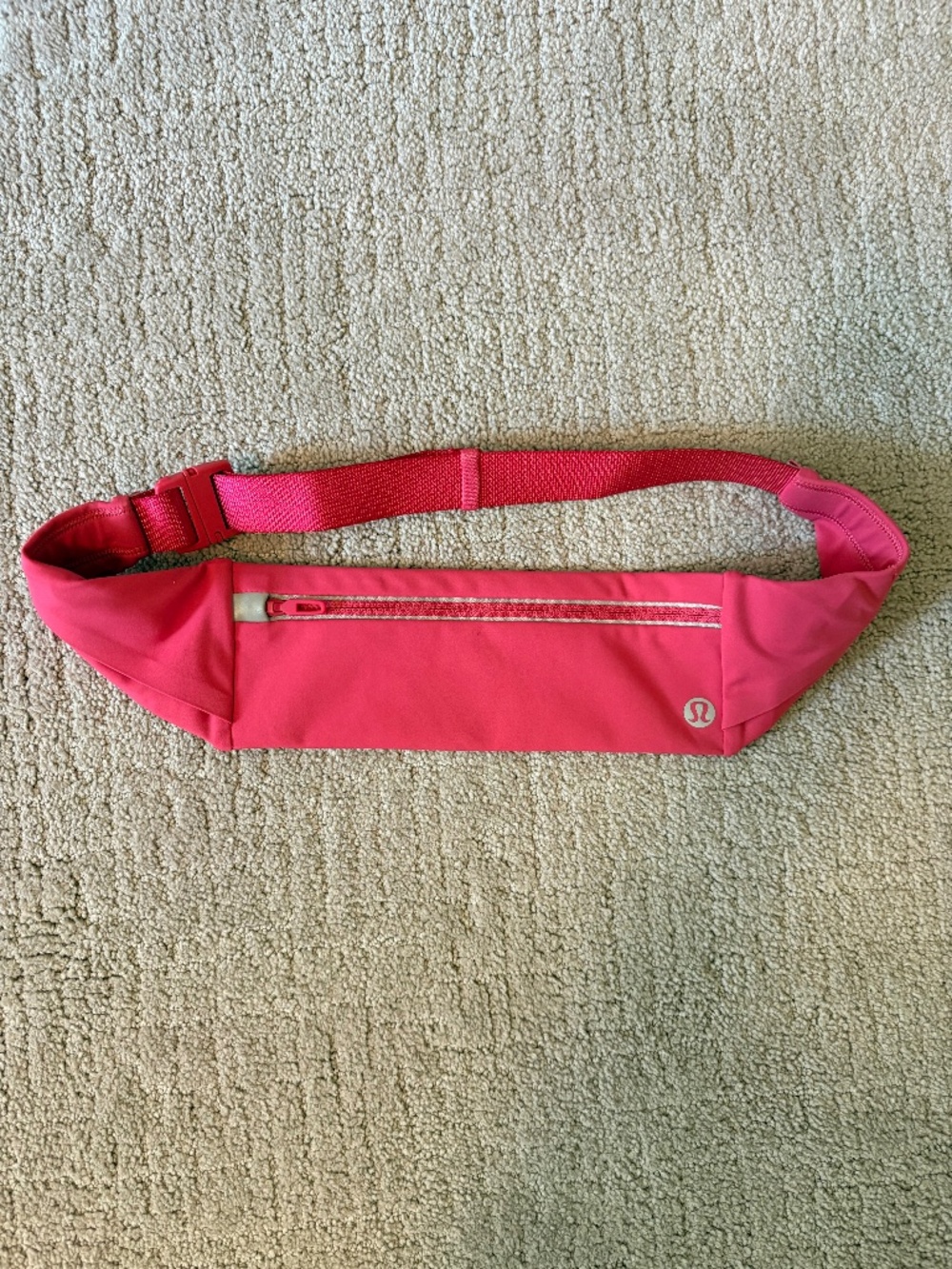 Lululemon Flare Pink Fast and Free Women's Running Belt Size S/M